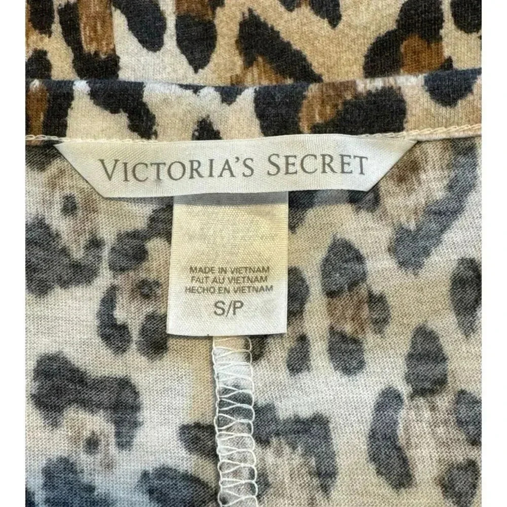 Victoria’s Secret Women’s Small Leopard‎ Print Short Sleeved Top - Picture 4 of 6